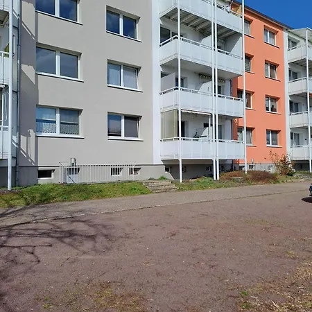 Burgk59, 3 Bedroom 6 Beds, Tv Apartment